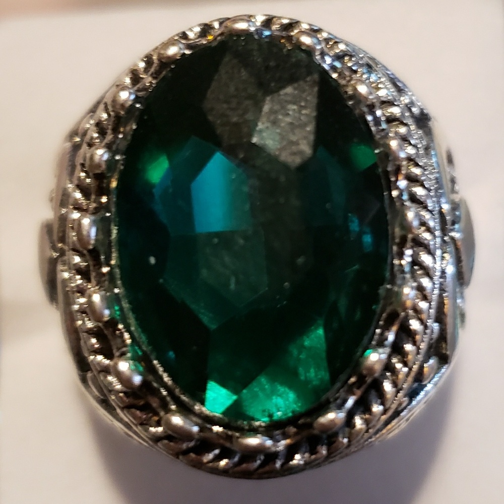 🛍 Stainless steel ring